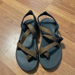 Mens chaco size 12